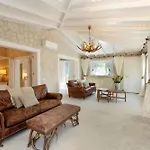 Sabrinas Haus - Adult Only +14 Hotel 4*