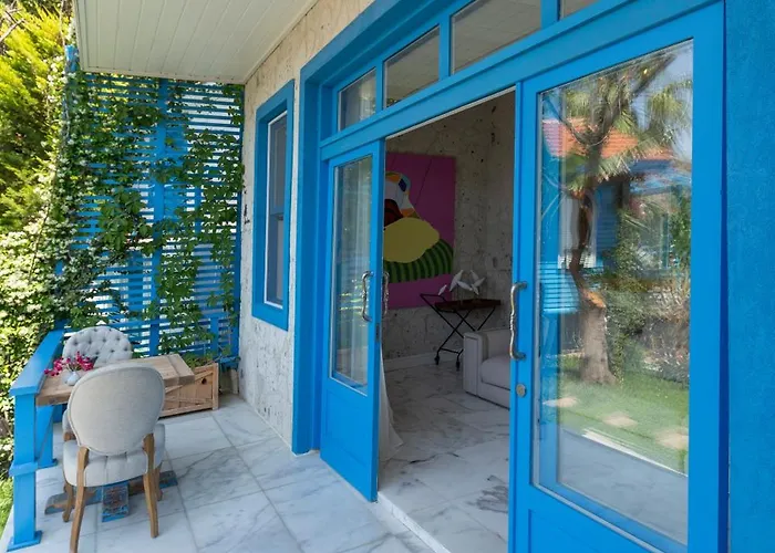 Sabrinas Haus - Adult Only +14 4*