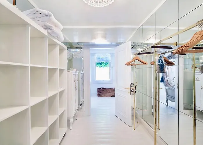 Sabrinas Haus - Adult Only +14 מלון