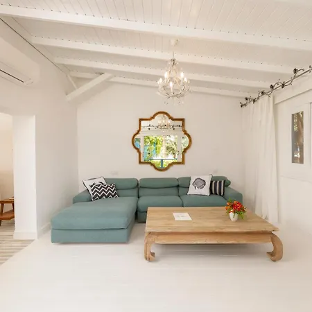 Sabrinas Haus - Adult Only +14 Hotel