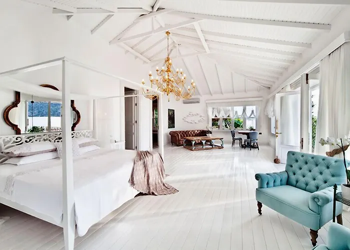 Sabrinas Haus - Adult Only +14 4*